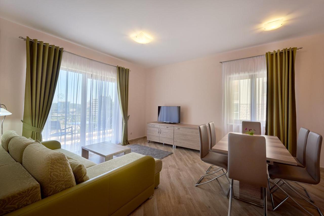 Bečići Villa Allende מראה חיצוני תמונה