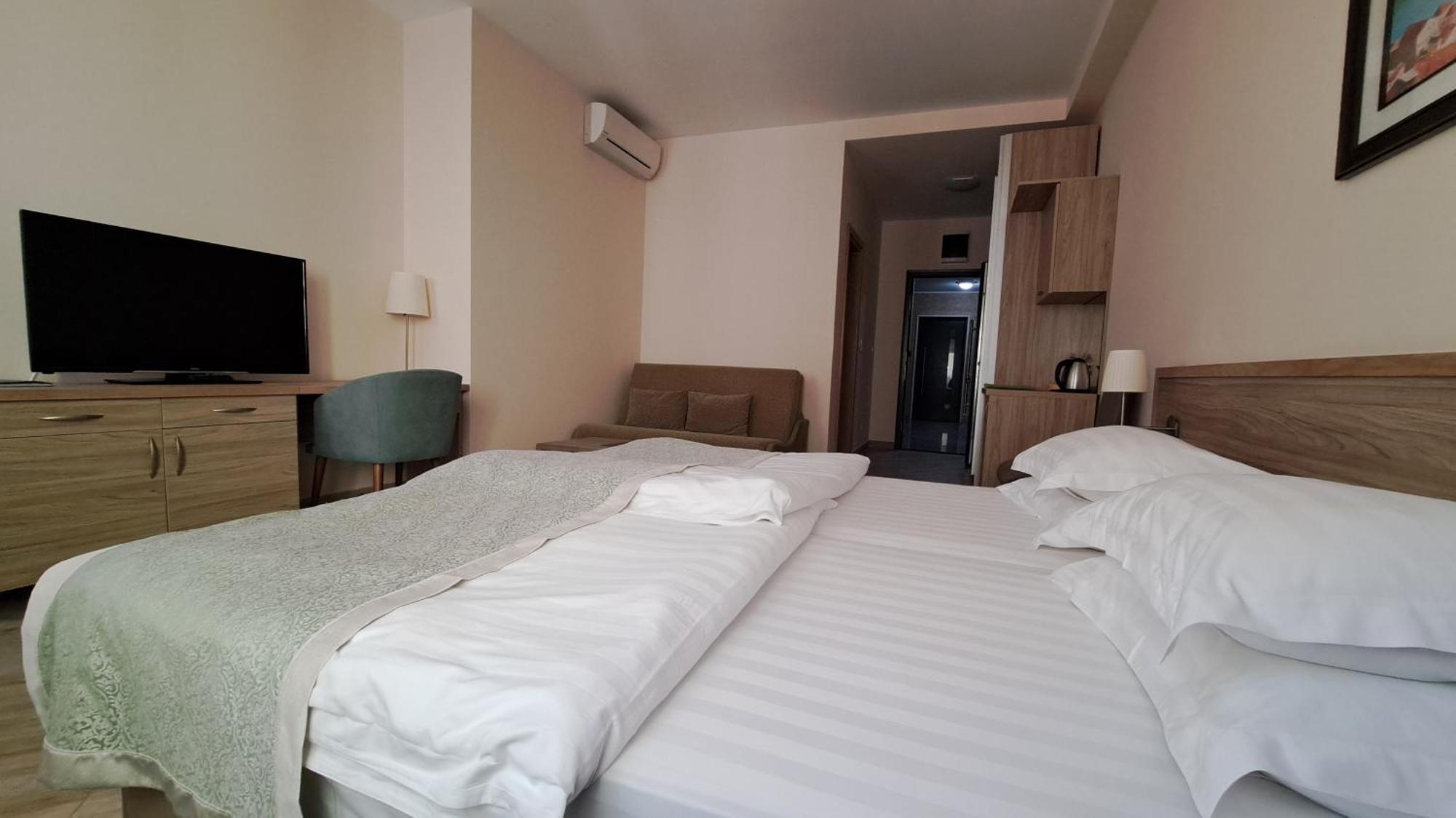 Bečići Villa Allende מראה חיצוני תמונה