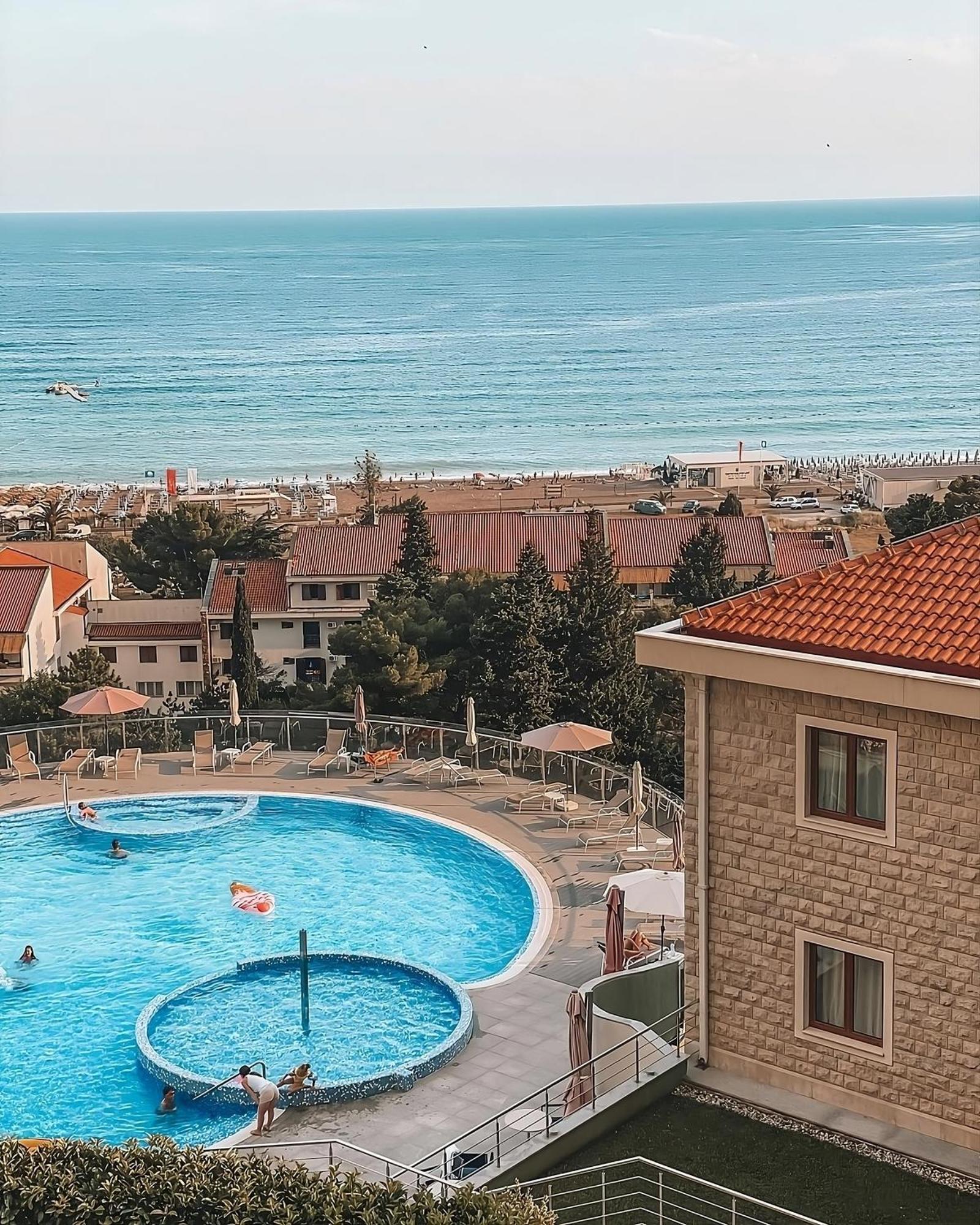 Bečići Villa Allende מראה חיצוני תמונה